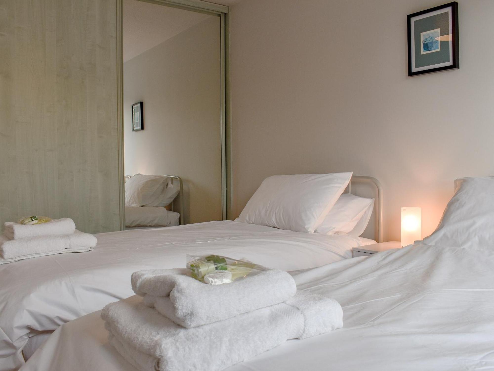 Flos Place بيكرينغ المظهر الخارجي الصورة