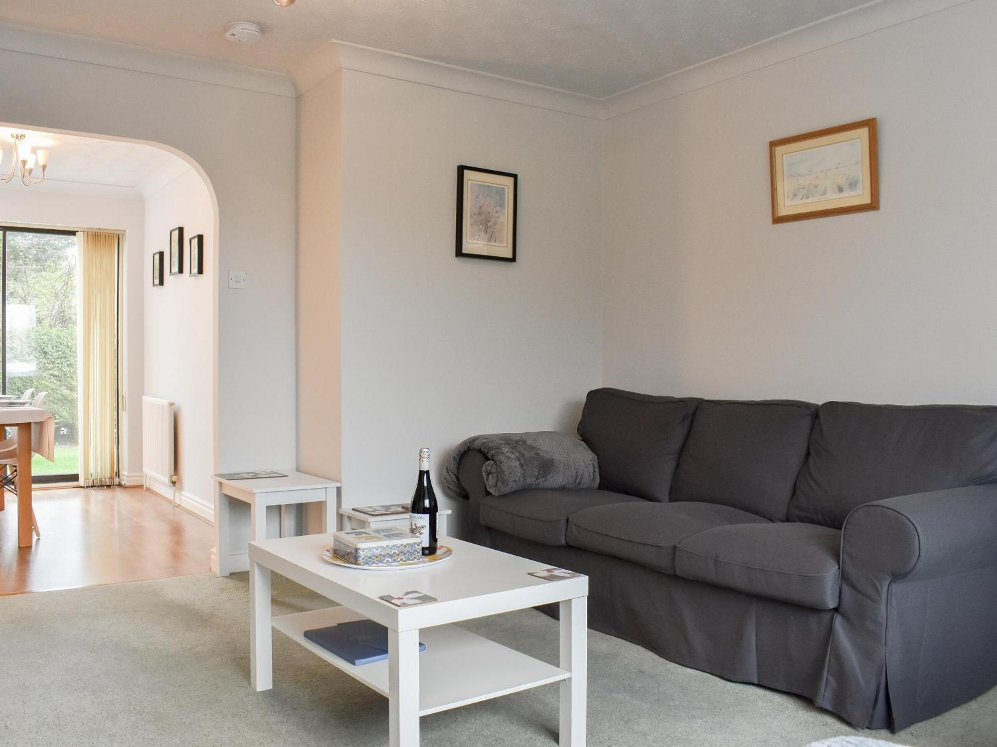 Flos Place بيكرينغ المظهر الخارجي الصورة